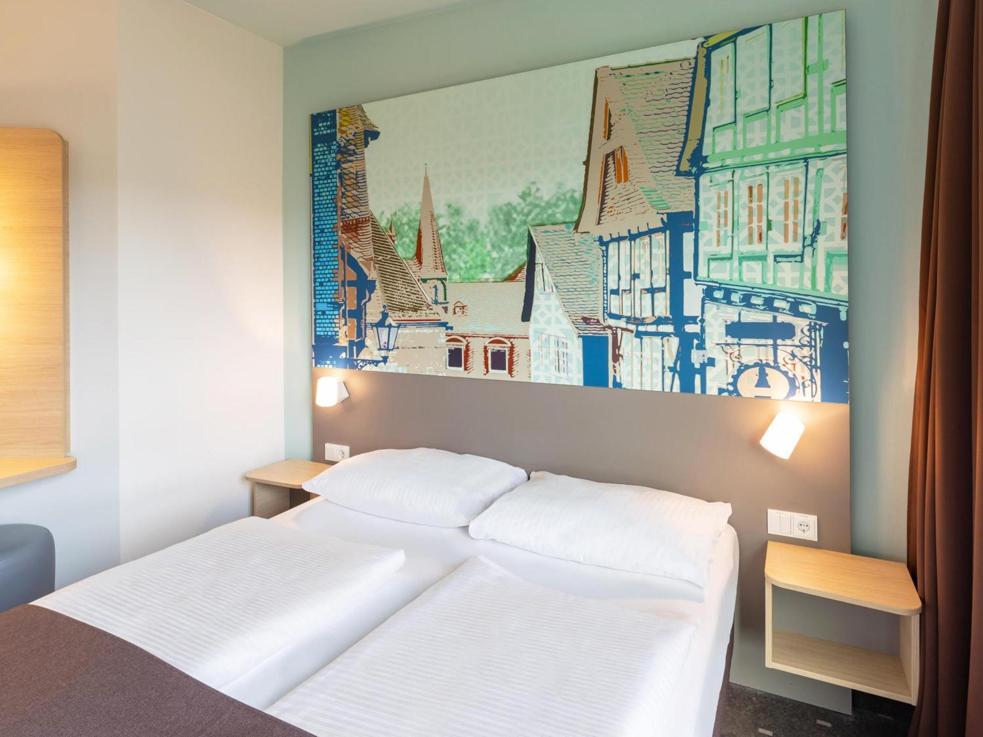 B&B Hotel Marburg Екстер'єр фото